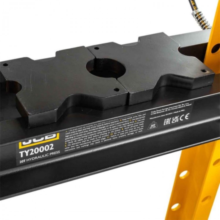 Пневмо-хидравлична преса с манометър 20 тона JCB TY20002 Пневмо-хидравлична преса с манометър 20 тона JCB TY20002