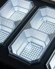 Соларна лампа LYLU 1600W с 8 секционни прожектора Соларна лампа LYLU 1600W с 8 секционни прожектора