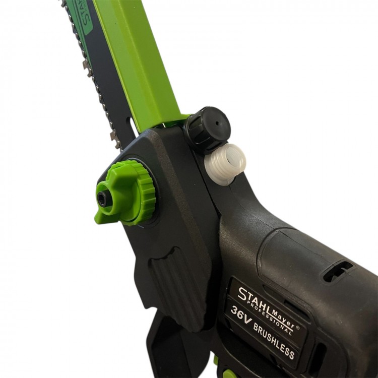 Акумулаторна резачка STAHLMAYER 36V 10AH с дисплей, 2 батерии и 2 вериги, 30 см шина