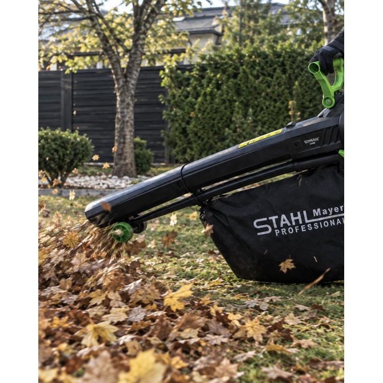 Акумулаторен листосъбирач 3 в 1 STAHLMAYER 36V + 36V, 2 × 8.0 Ah, с 2 торби по 40 литра Акумулаторен листосъбирач 3 в 1 STAHLMAYER 36V + 36V, 2 × 8.0 Ah, с 2 торби по 40 литра