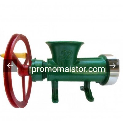 Чугунена електрическа месомелачка №32 с електромотор Чугунена електрическа месомелачка №32 с електромотор